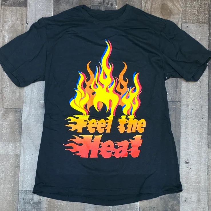 Dash- feel the heat ss tee
