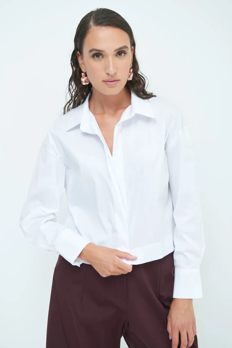 Long sleeve button-up shirt with classic collar wholesale
