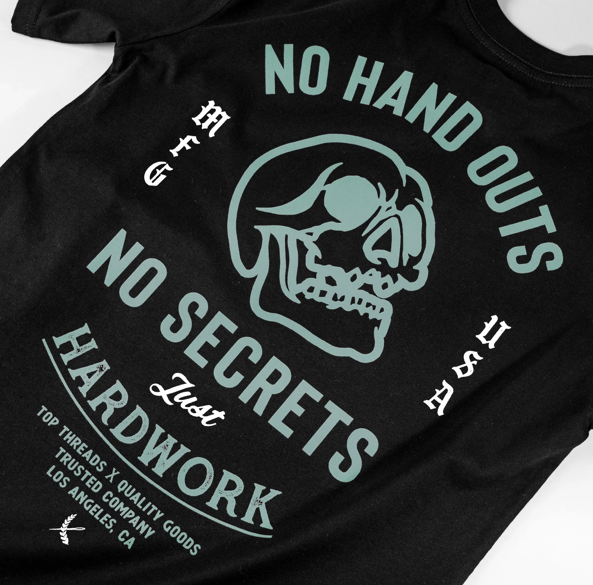 NO HAND OUTS TEE - BLACK/LAGOON